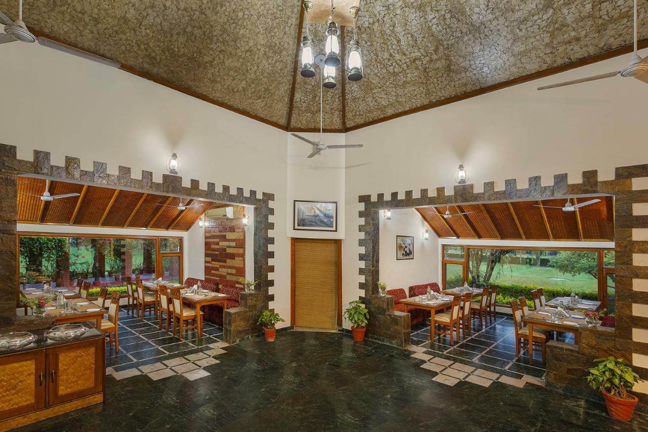 Отель Naturoville Ayurvedic And Yoga Retreat Ришикеш Экстерьер фото